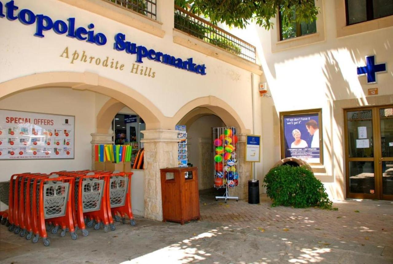 1 Bedroom Apartment Pyrgos With Beautiful Sea And Sunset Views, Aphrodite Hills Resort Kouklia Esterno foto